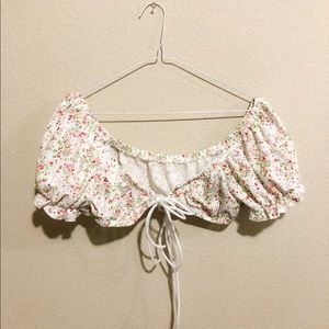 cropped puff sleeves top NEVERWORN!